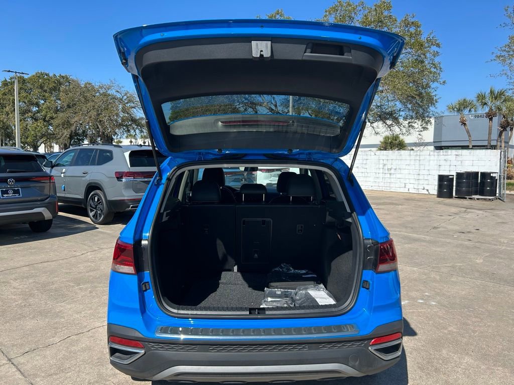 Certified 2023 Volkswagen Taos SE image 57