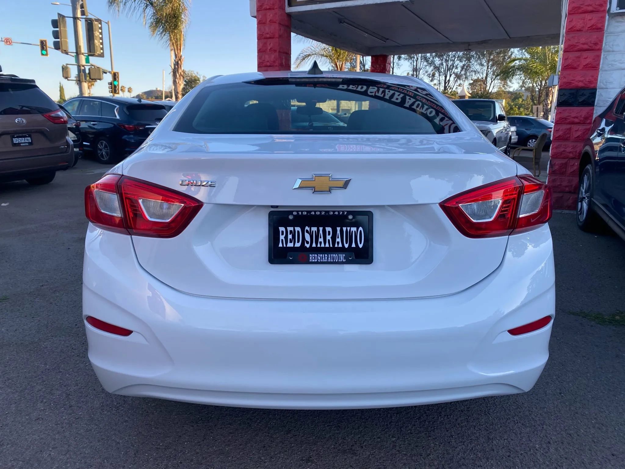 Used 2018 Chevrolet Cruze LS image 18