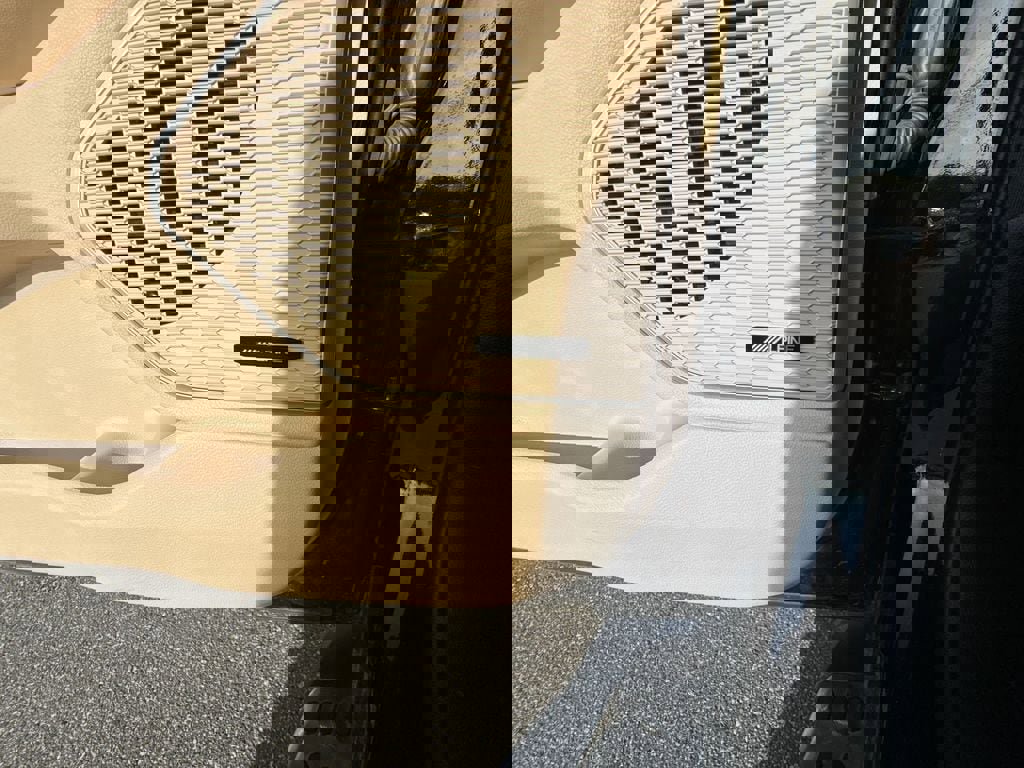 Used 2021 Jeep Grand Cherokee L Limited w/ Trailer Tow Group (B) AWD/4WD image 16