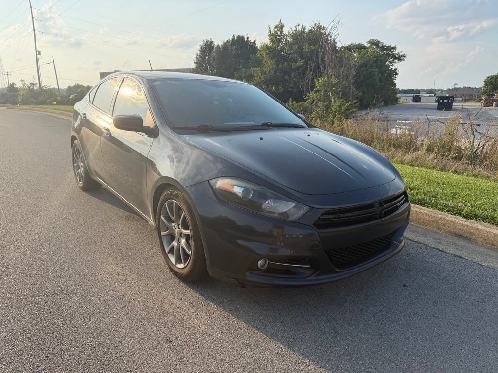 Used 2014 Dodge Dart SXT w/ Rallye Appearance Group FWD image 2