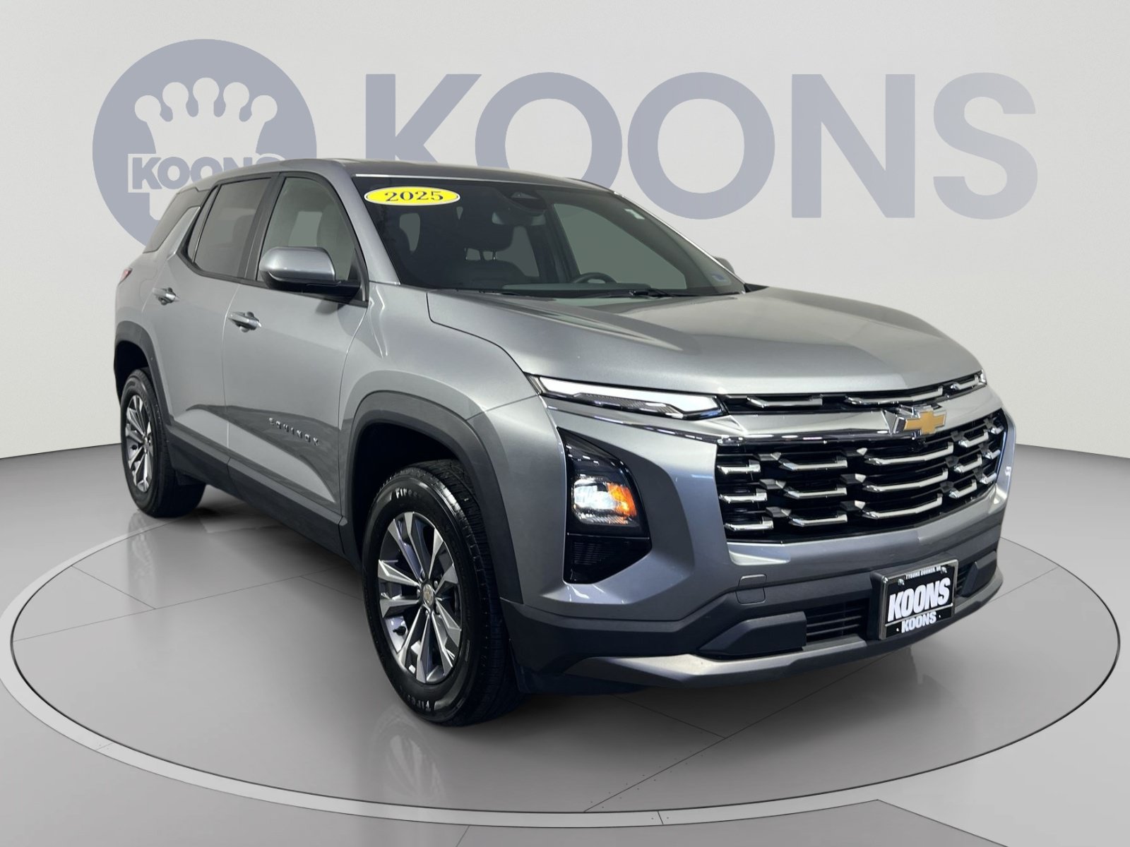 Used 2025 Chevrolet Equinox LT FWD image 10