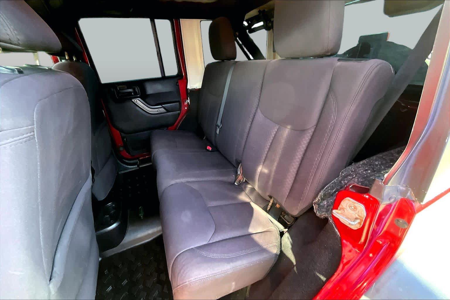 Used 2013 Jeep Wrangler Unlimited Sport AWD/4WD image 21