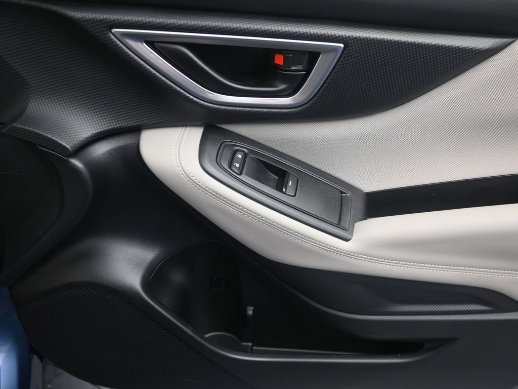 Used 2023 Subaru Forester Base image 17