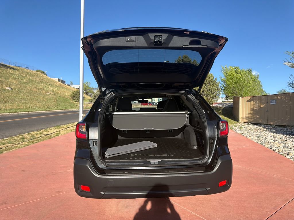 Used 2025 Subaru Outback Premium w/ Popular Package #1A image 23