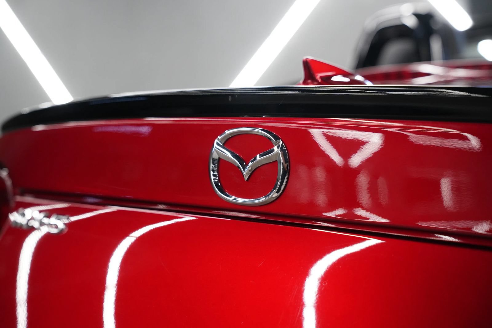Used 2023 MAZDA MX-5 Miata Club w/ Brembo/BBS Recaro Package RWD image 21