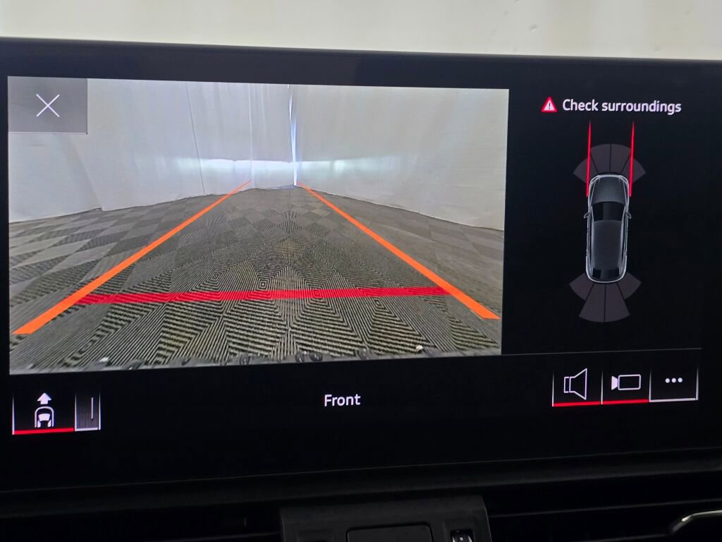 Certified 2025 Audi Q5 2.0T Premium Plus image 47