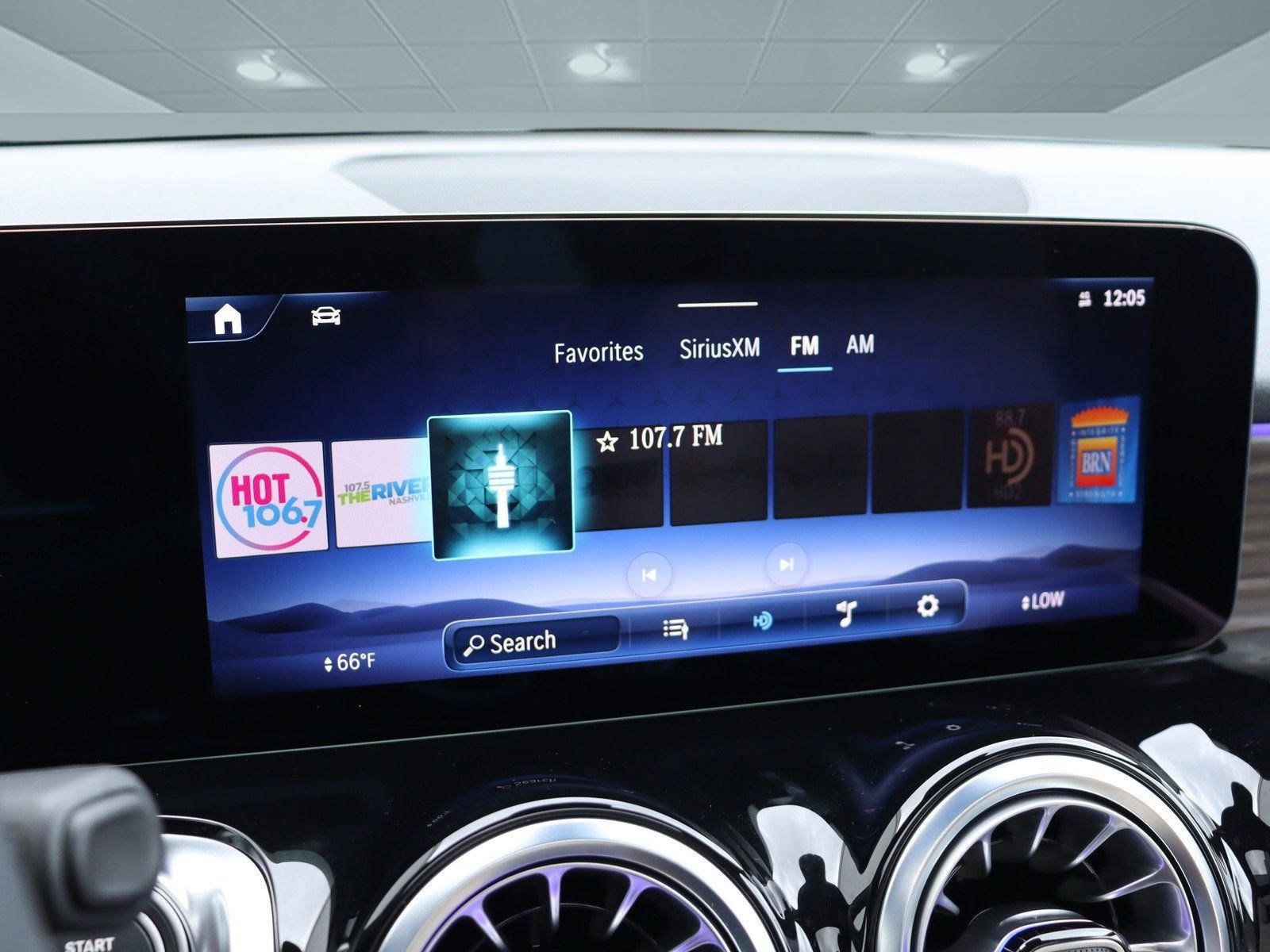 Used 2025 Mercedes-Benz GLB 250 image 44