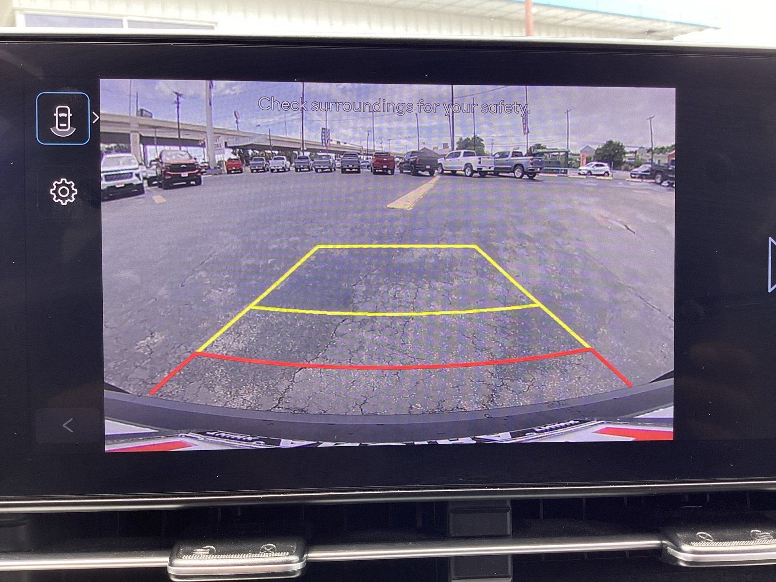 Used 2024 Hyundai Kona SEL FWD image 19