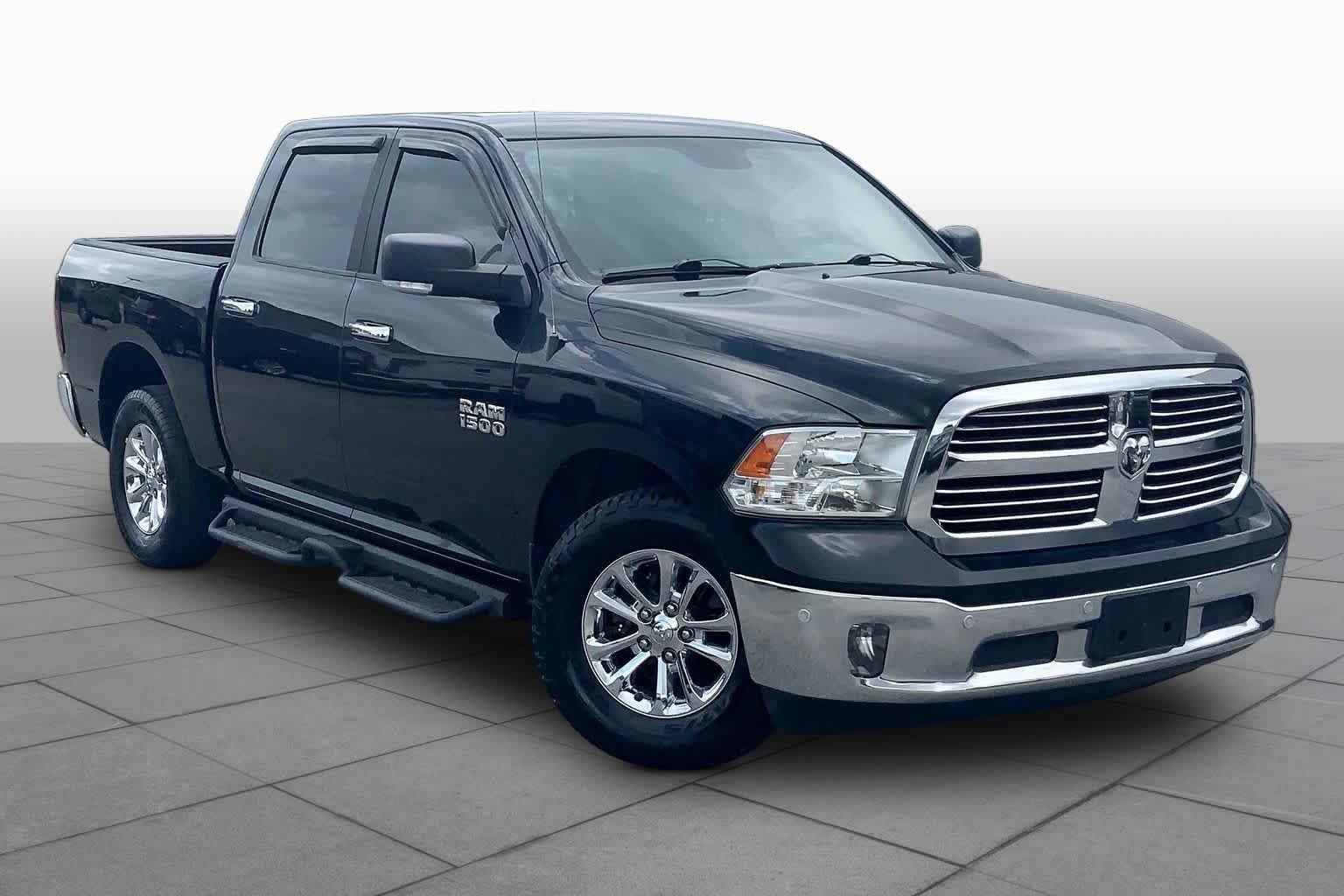 Used 2016 RAM 1500 Big Horn RWD image 3