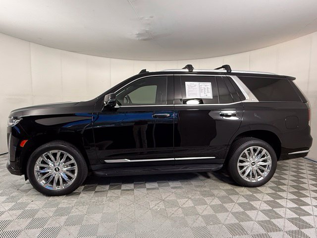 Certified 2024 Cadillac Escalade Premium Luxury AWD/4WD image 3