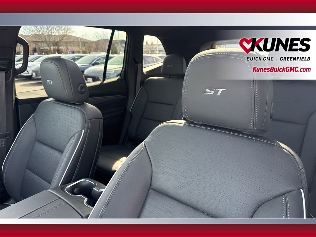 New 2025 Buick Enclave Sport Touring w/ Super Cruise Package image 15