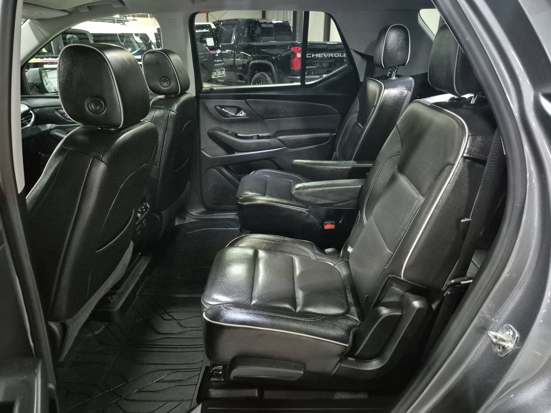 Used 2020 Chevrolet Traverse High Country AWD/4WD image 27