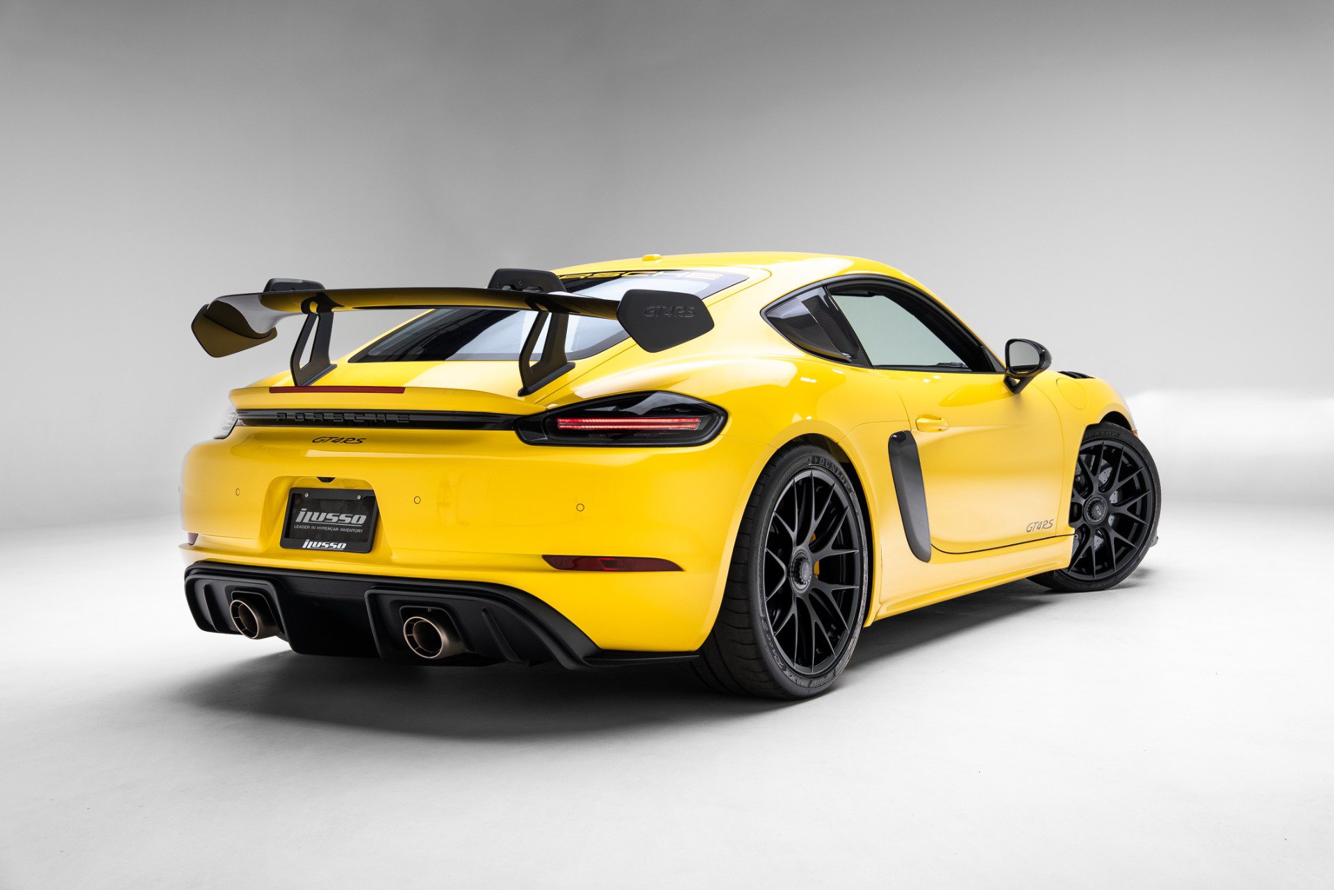 Used 2024 Porsche 718 Cayman GT4 RS RWD image 50