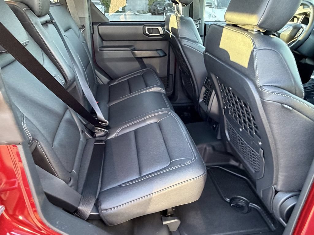 Used 2026 Ford Bronco Badlands AWD/4WD image 16
