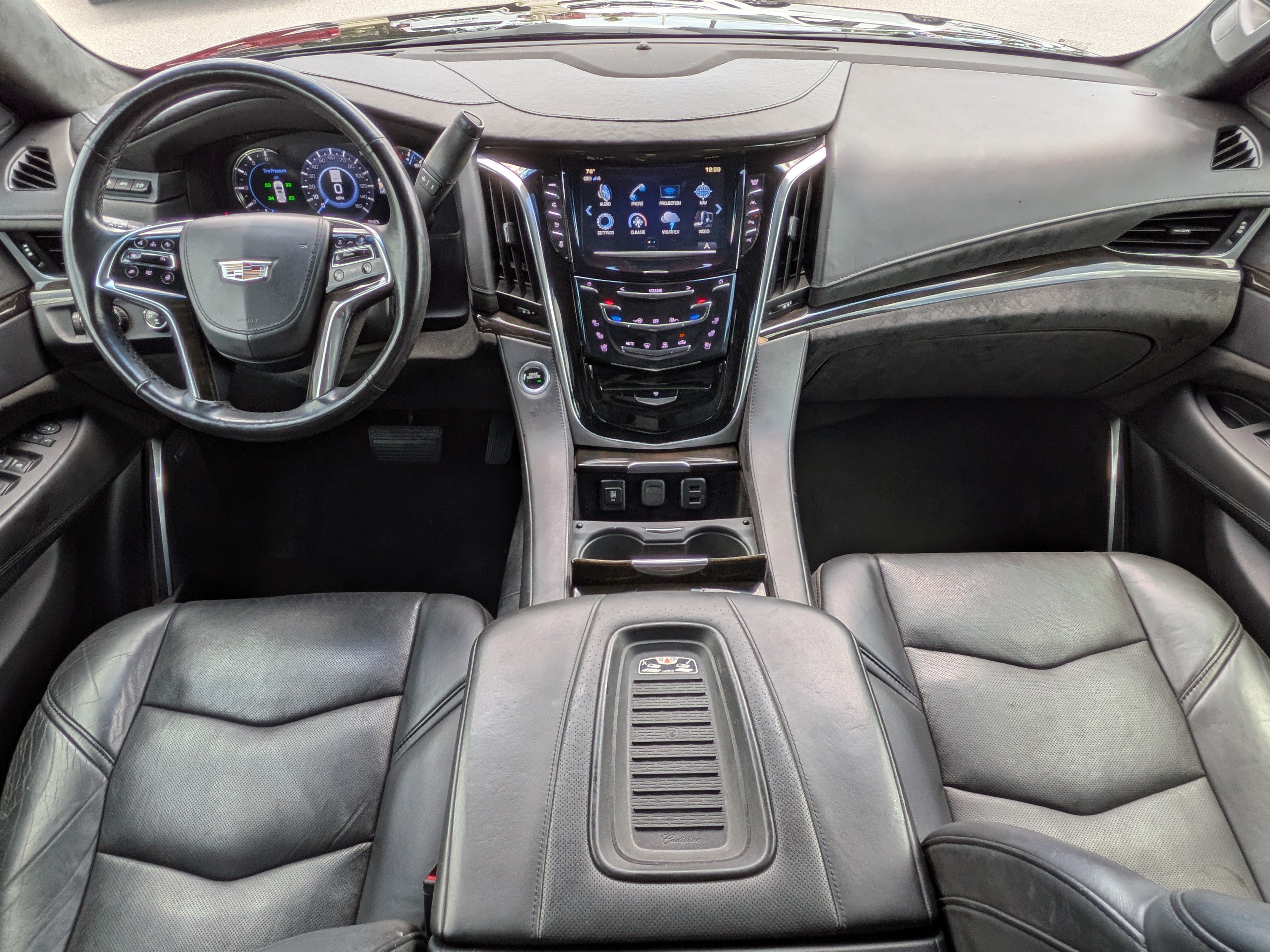 Certified 2019 Cadillac Escalade Platinum AWD/4WD image 14