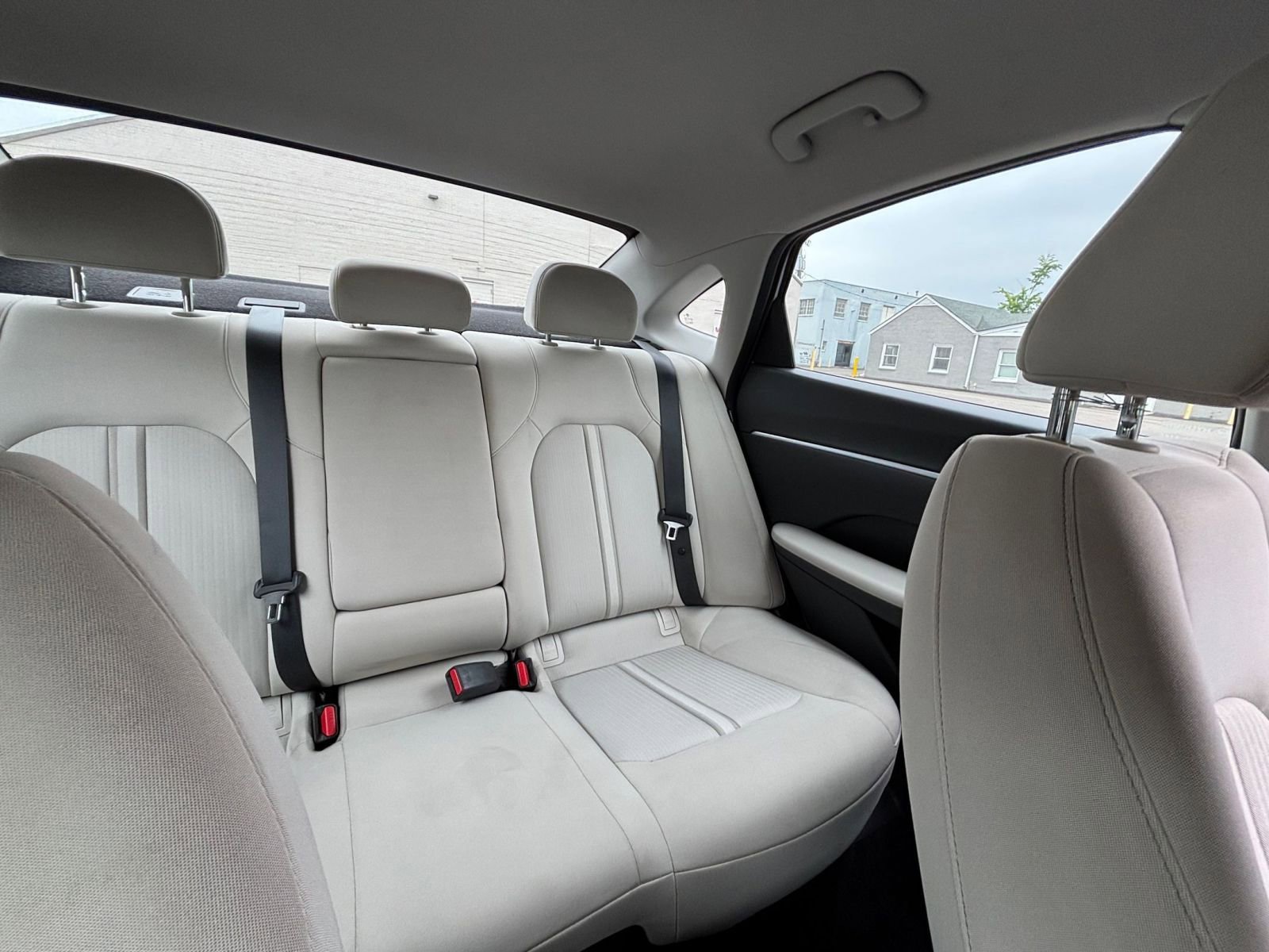 Used 2025 Hyundai Sonata SEL FWD image 38
