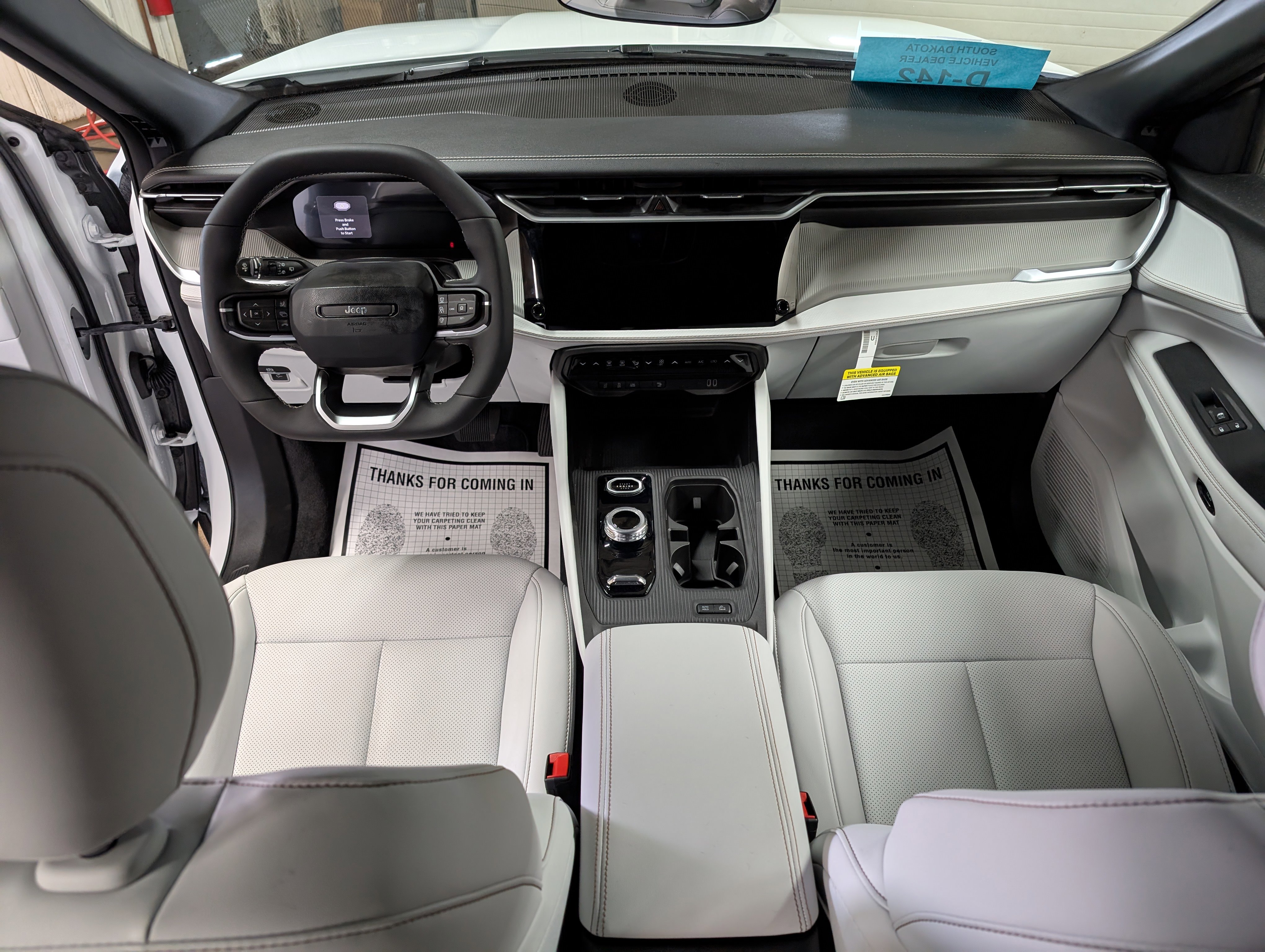 New 2026 Jeep Cherokee Limited AWD/4WD image 10
