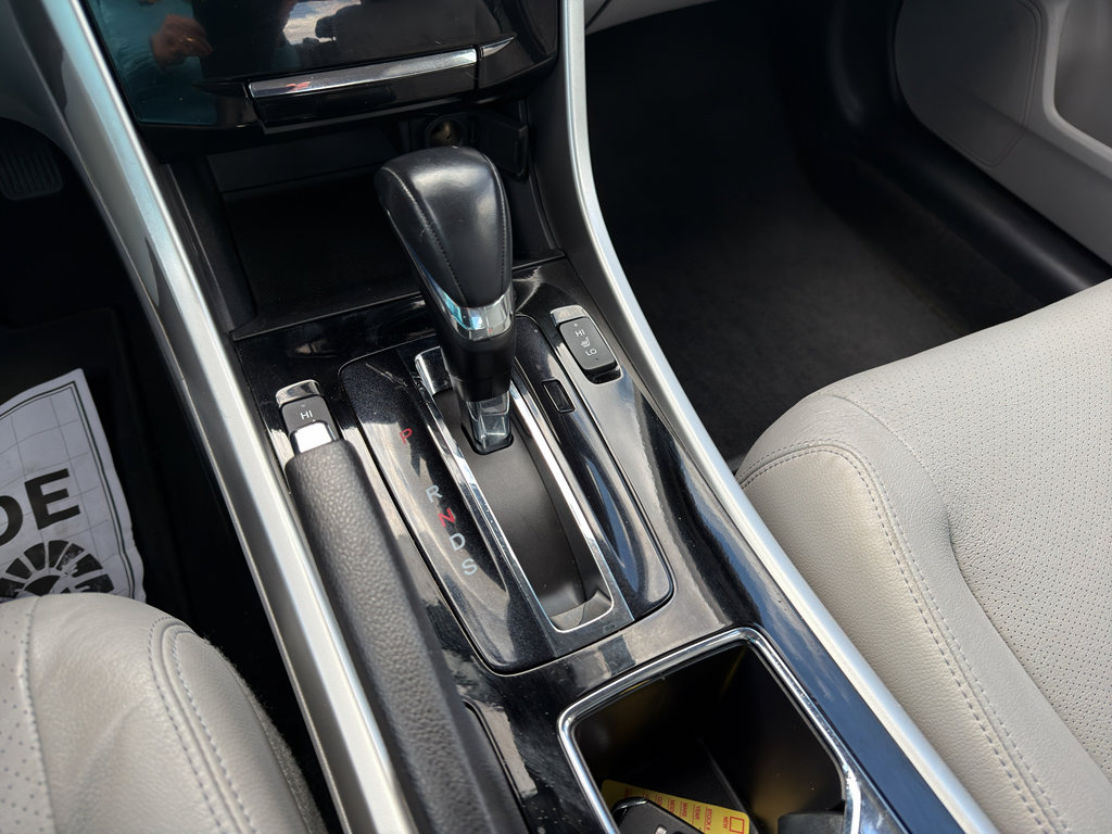 Used 2016 Honda Accord Touring image 20