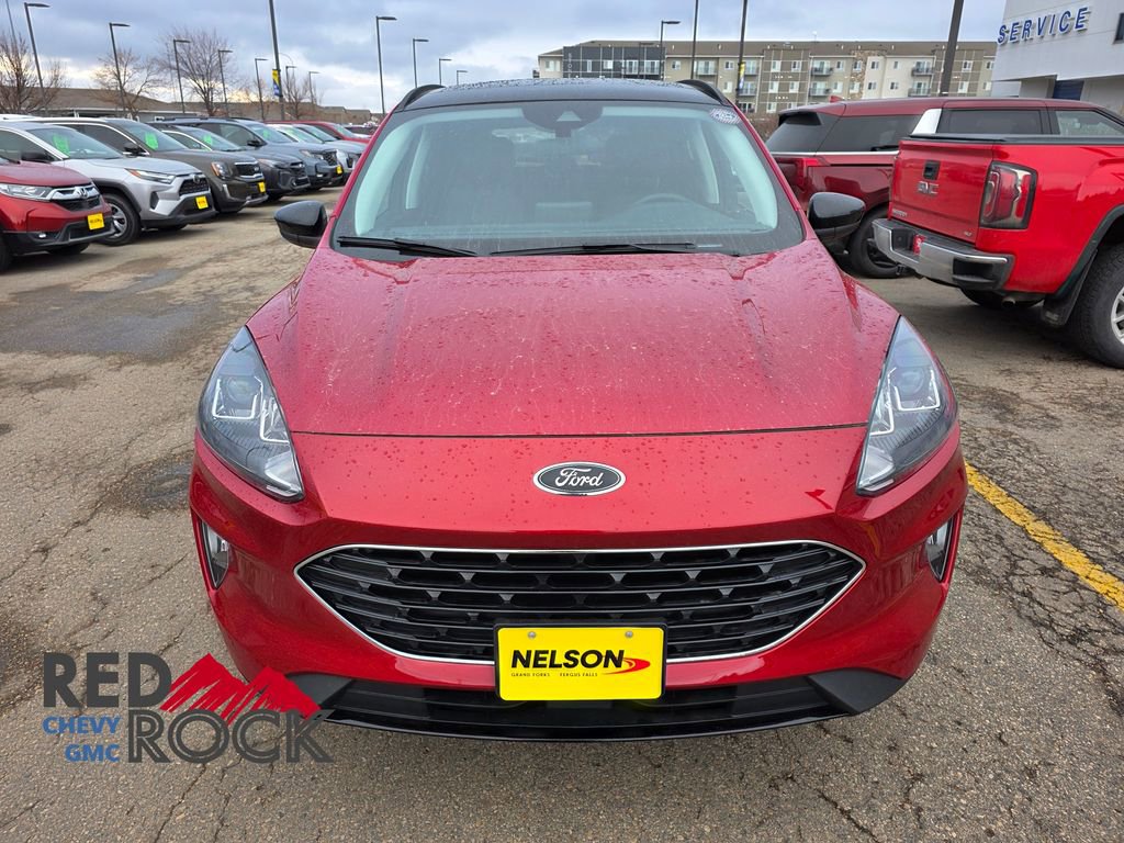 Used 2022 Ford Escape SEL w/ SEL Stealth AWD Package image 4