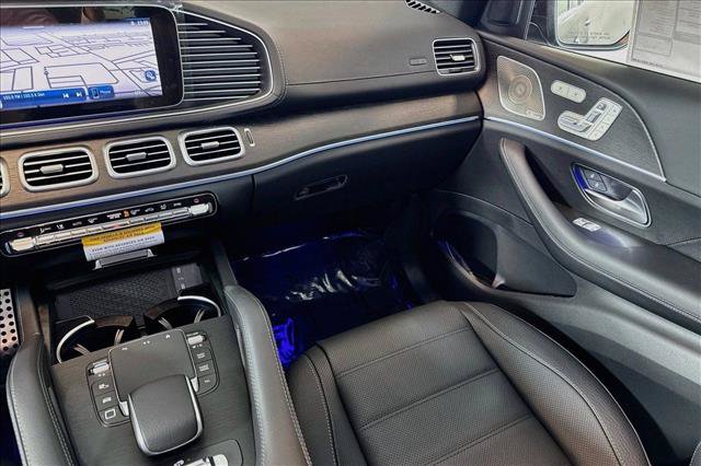 New 2026 Mercedes-Benz GLS 580 4MATIC image 21