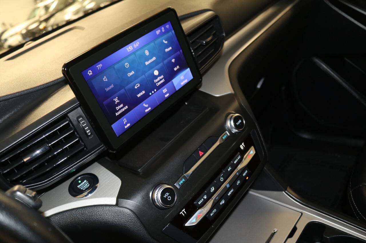 Used 2020 Ford Explorer XLT RWD image 31