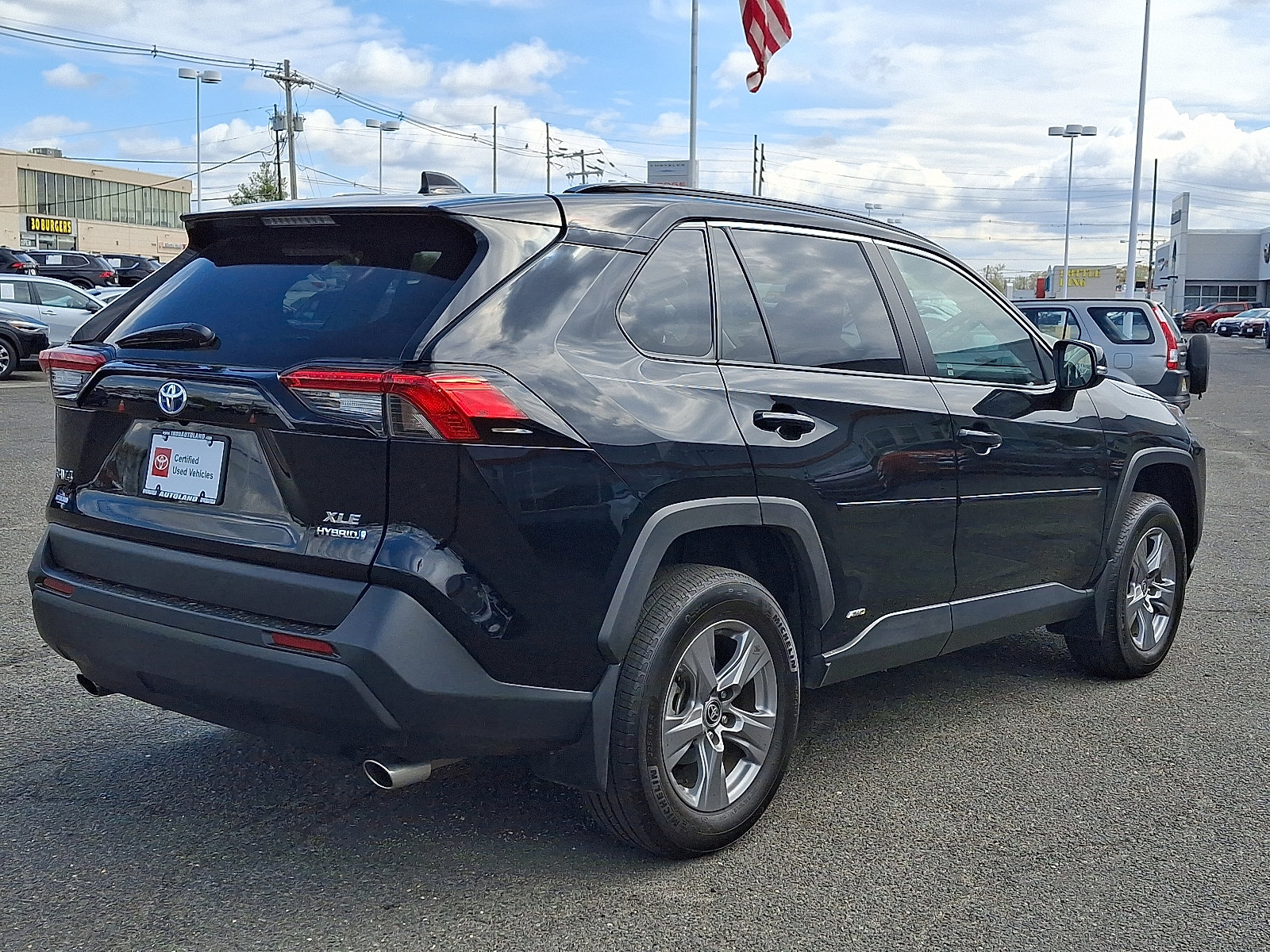 Certified 2024 Toyota RAV4 XLE AWD/4WD image 7