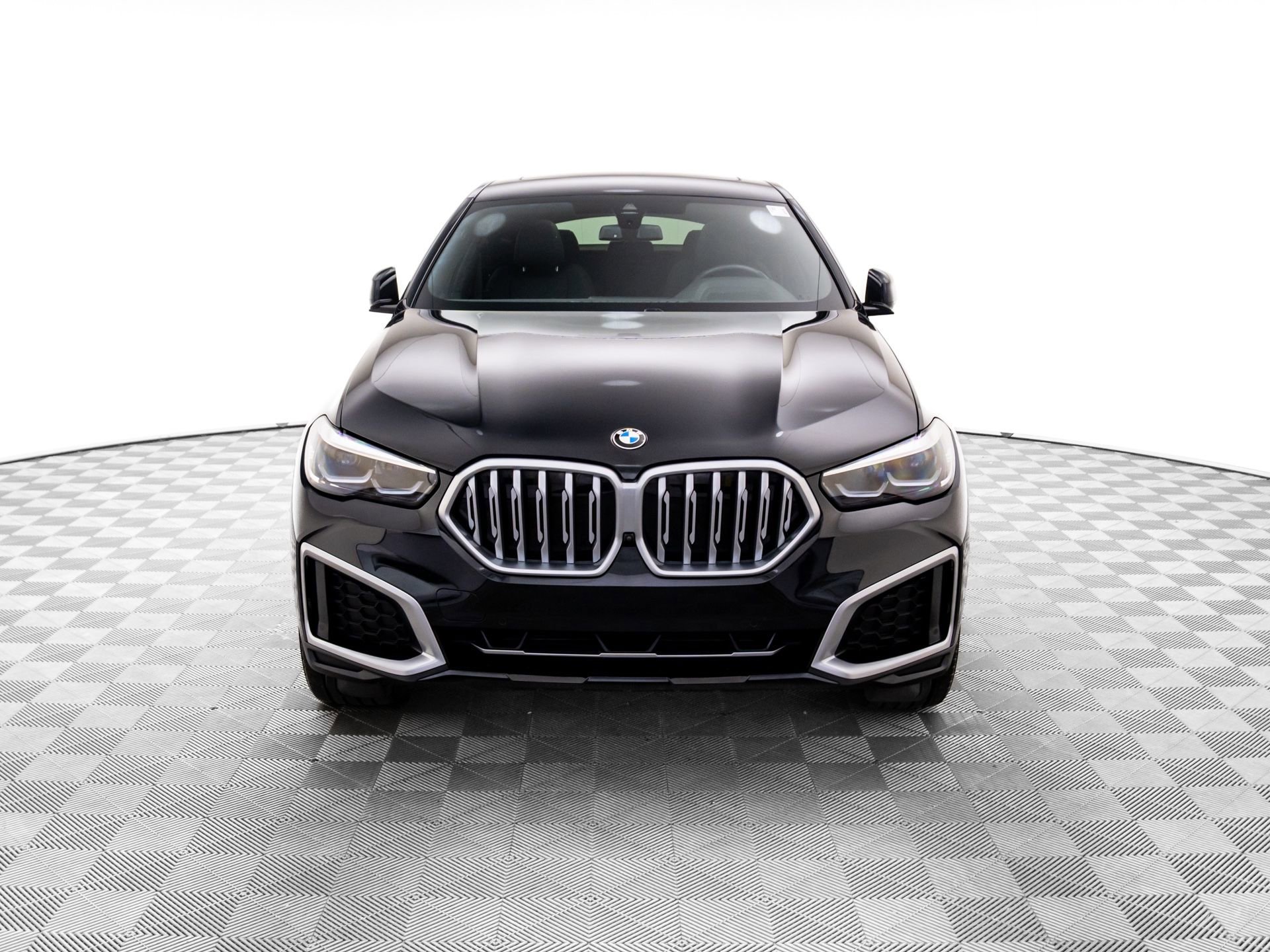 Used 2023 BMW X6 xDrive40i w/ Climate Comfort Package image 9