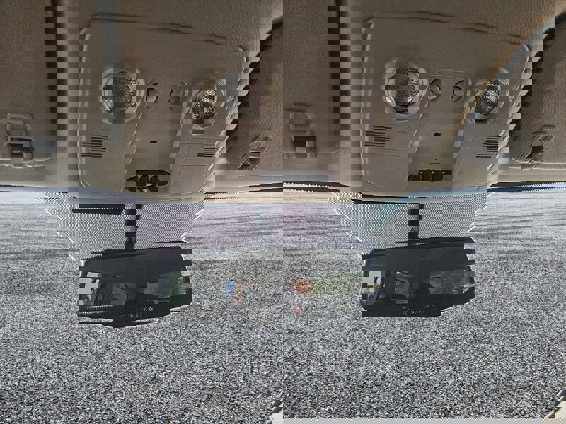 Used 2009 Buick Enclave CXL w/ Driver Confidence Package image 19