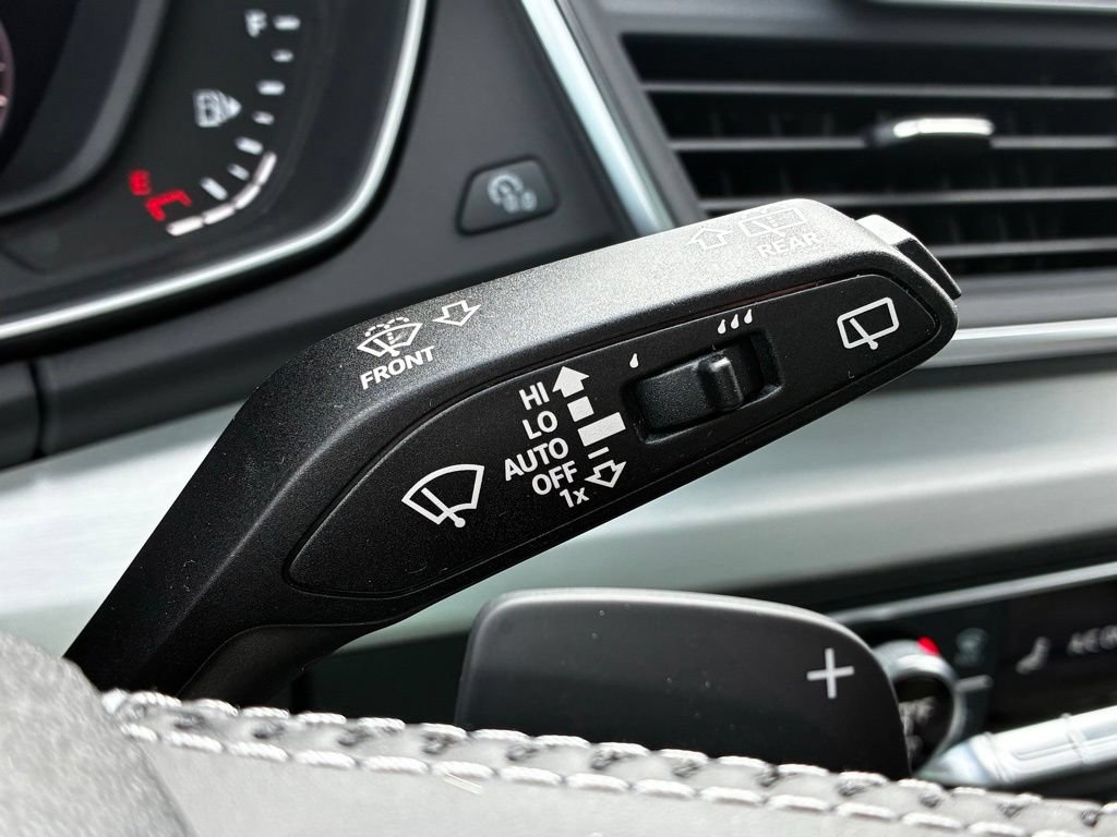 Used 2020 Audi SQ5 Prestige w/ Prestige Package AWD/4WD image 21