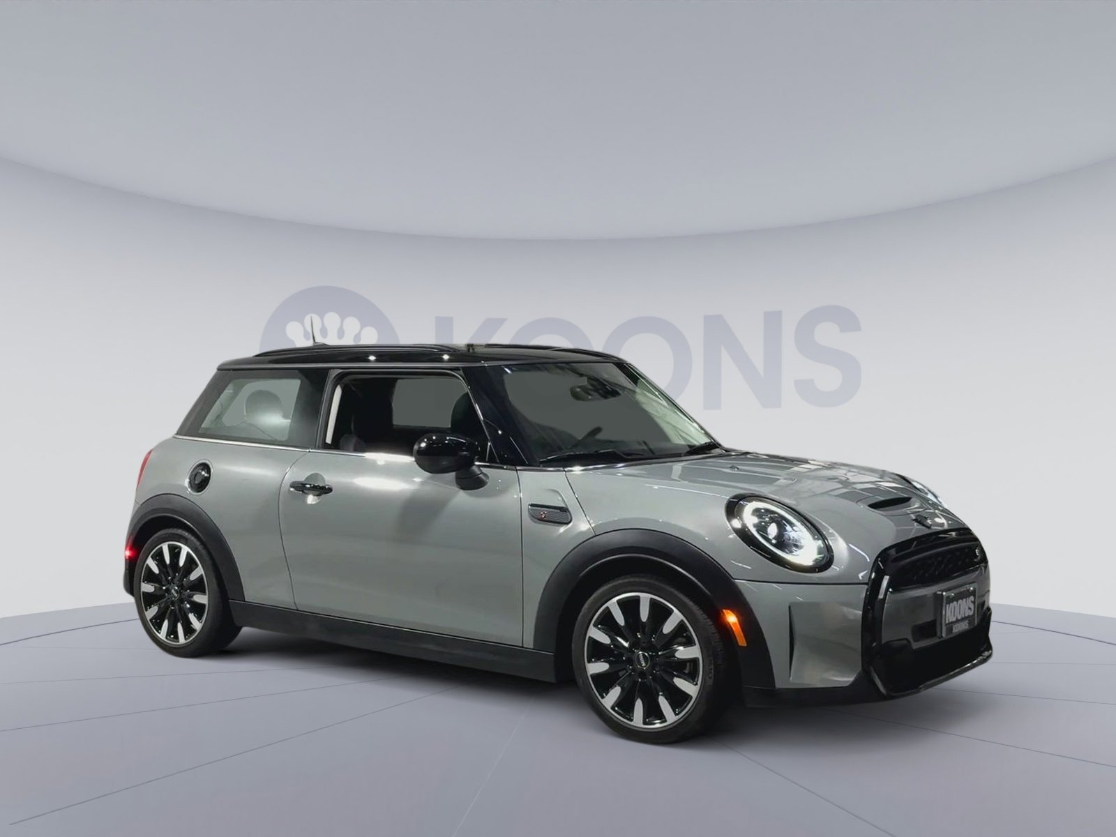Used 2023 MINI Cooper S image 2