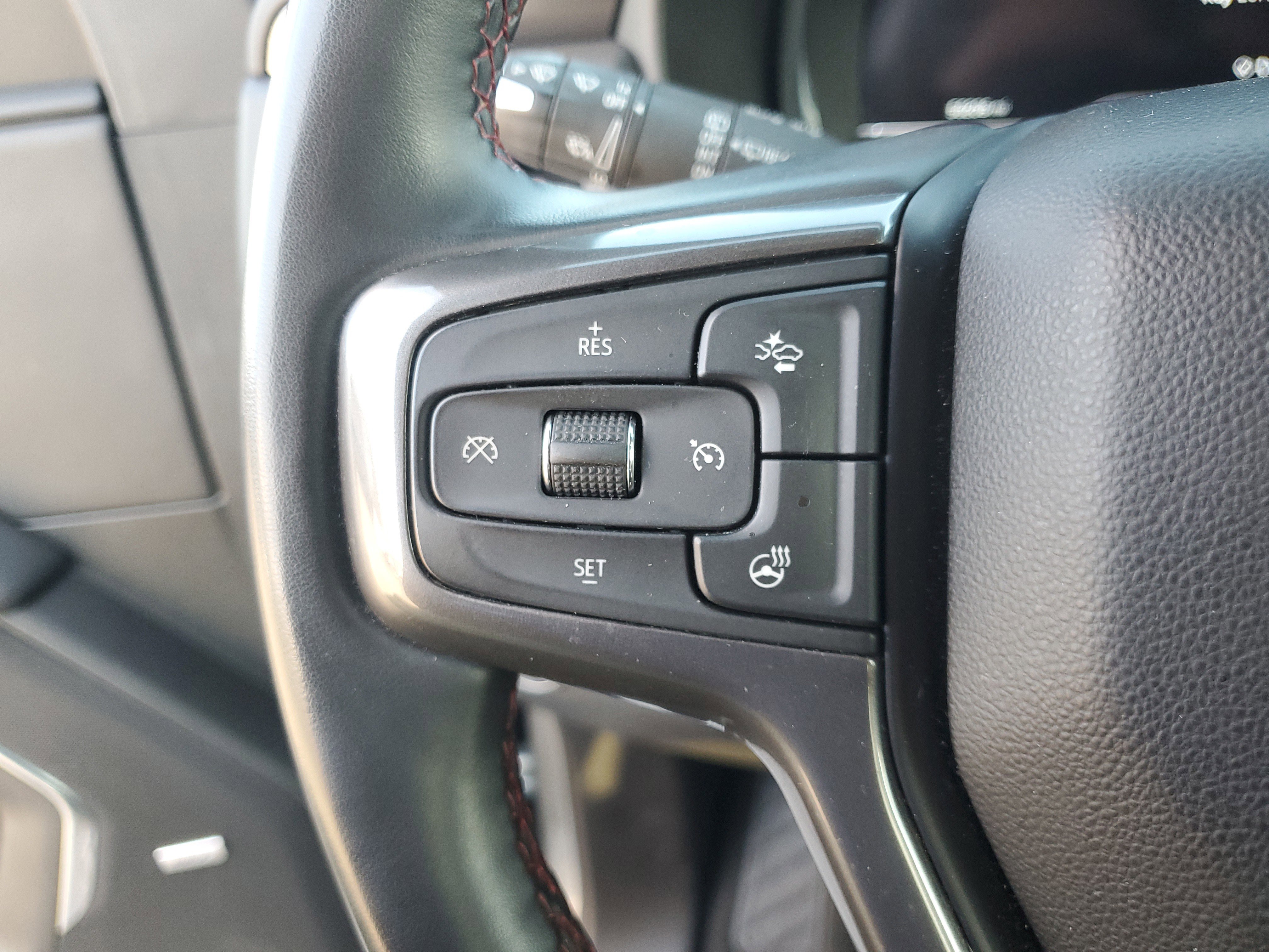 Used 2023 Chevrolet Tahoe RST w/ Sport Performance Package image 18