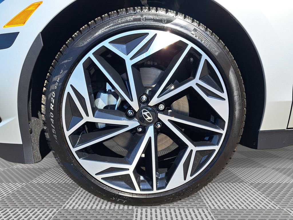 New 2024 Hyundai Ioniq 6 SEL AWD/4WD image 10