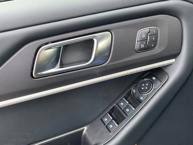 New 2026 Ford Explorer Tremor w/ Tremor Convenience Package image 24