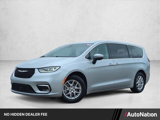 Used 2023 Chrysler Pacifica Touring-L FWD image 1