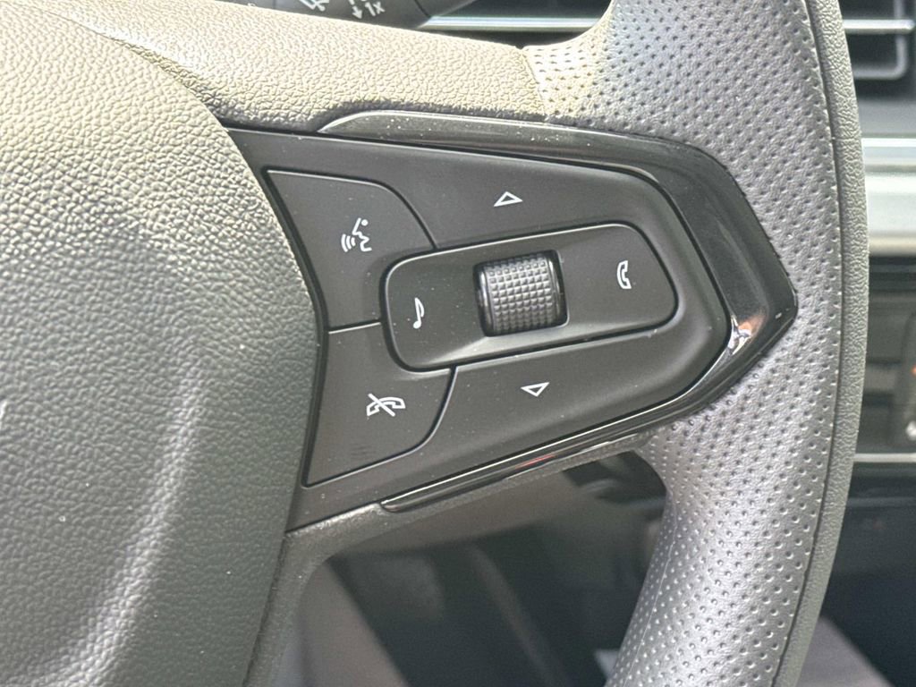New 2026 Chevrolet Trax LT image 23