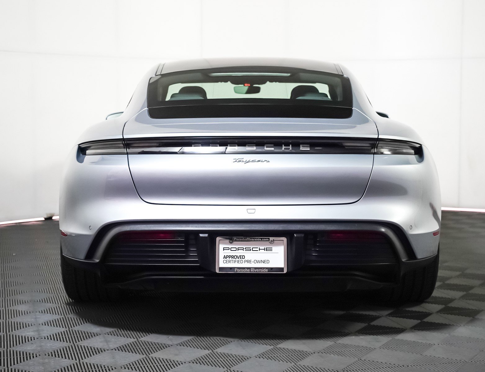 Certified 2023 Porsche Taycan image 11