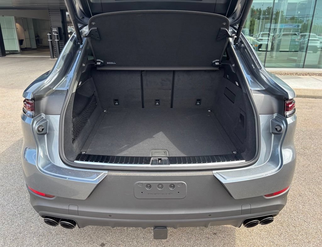 New 2026 Porsche Cayenne S AWD/4WD image 9