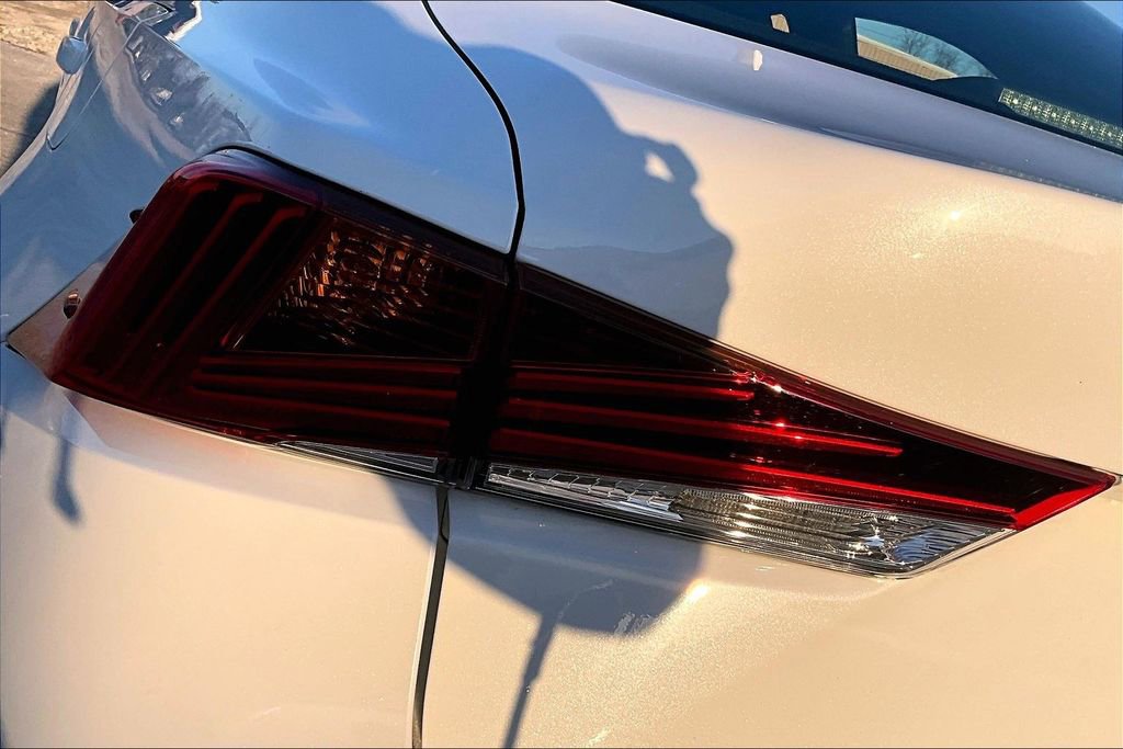 Used 2019 Lexus IS 300 image 22