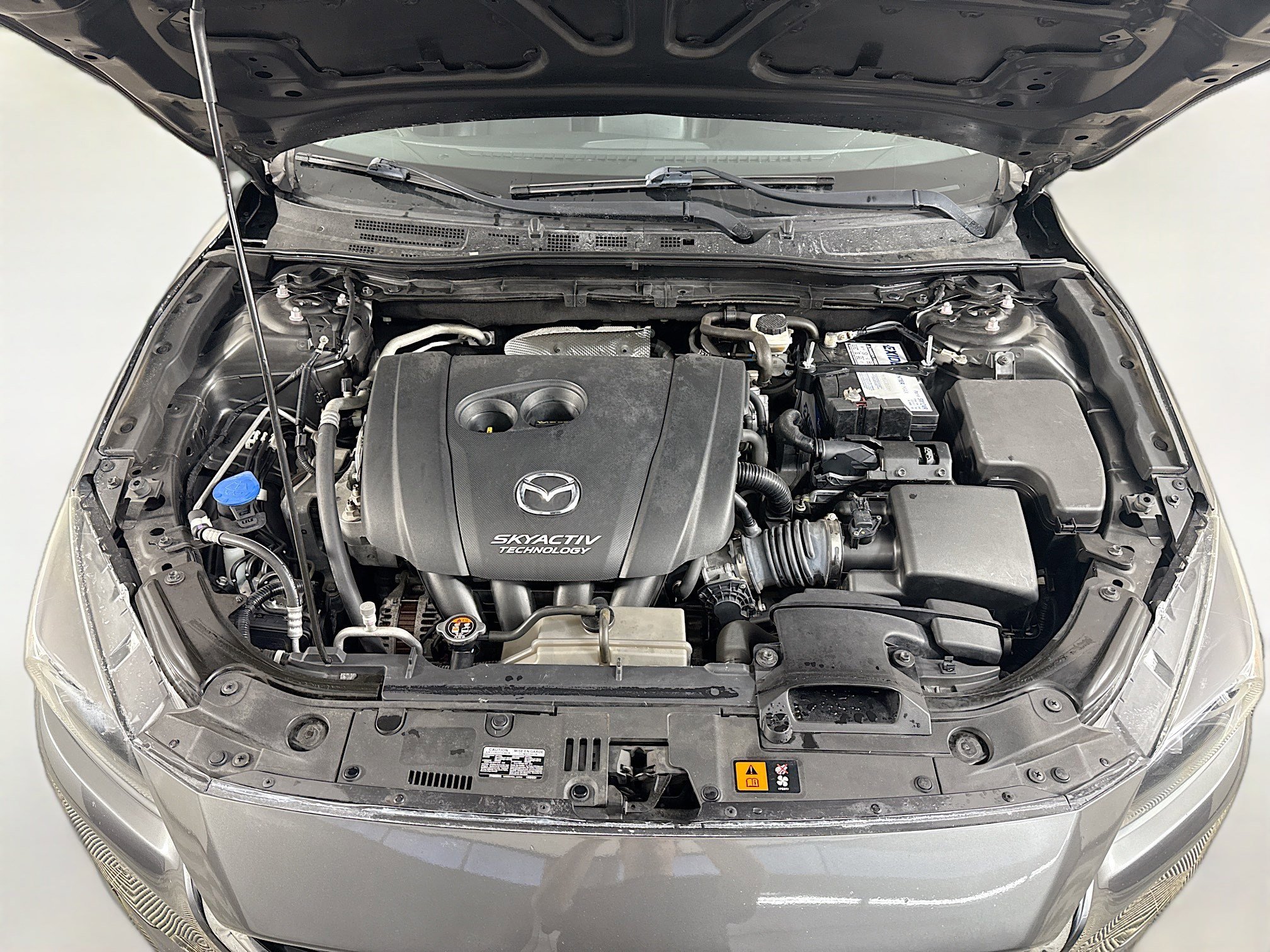 Used 2018 MAZDA MAZDA3 Touring image 39