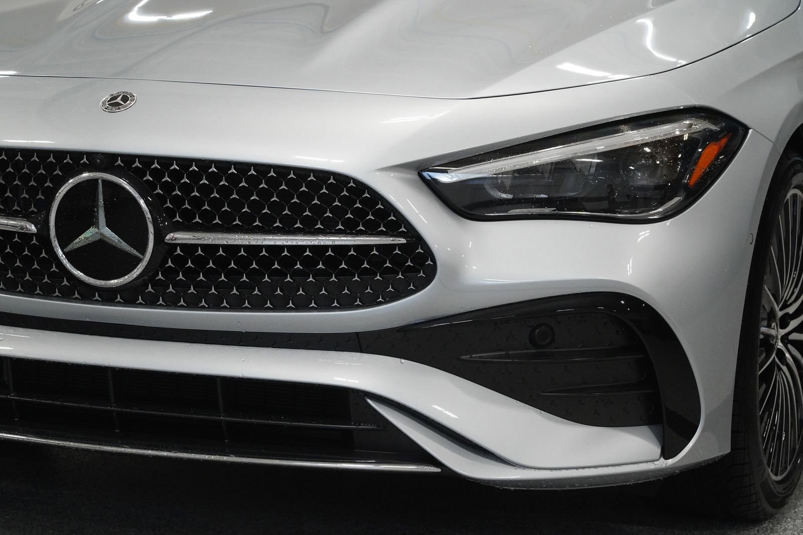 New 2026 Mercedes-Benz CLE 300 4MATIC Cabriolet image 13