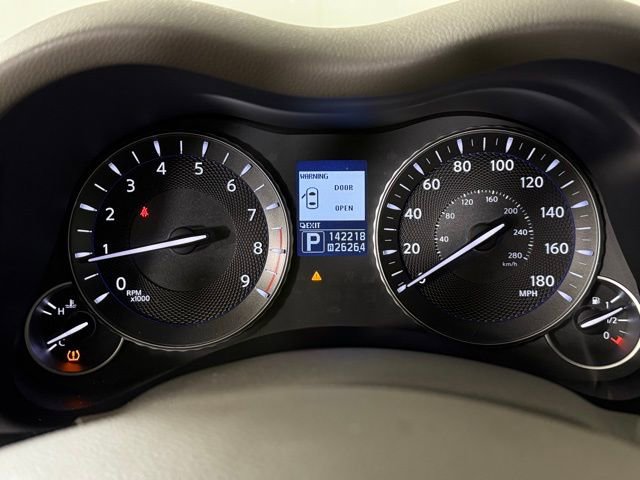 Used 2012 INFINITI M37 w/ Premium Pkg image 26