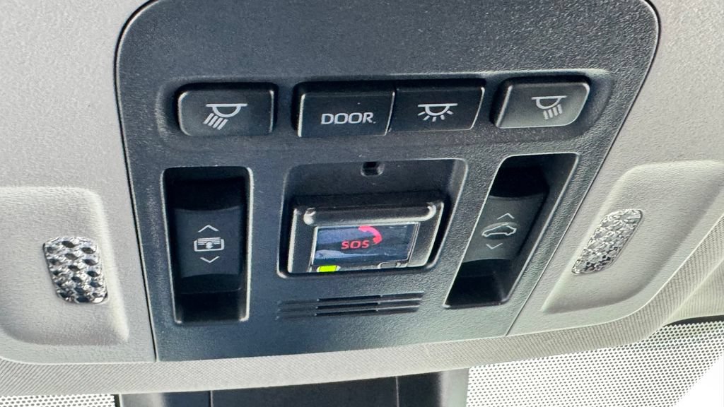 Used 2024 Toyota Camry XSE w/ Navigation Package FWD image 28