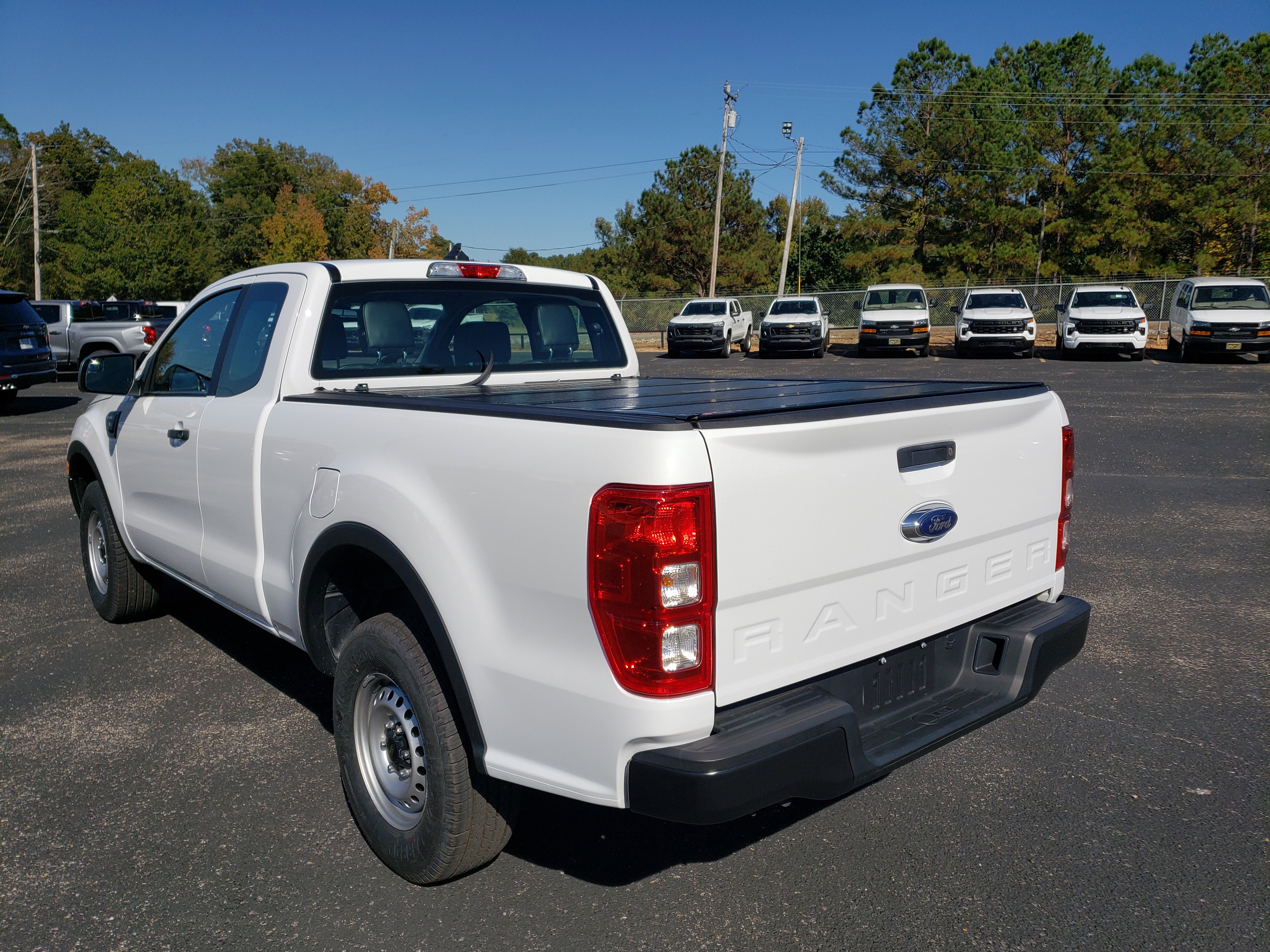 Used 2023 Ford Ranger XL image 4