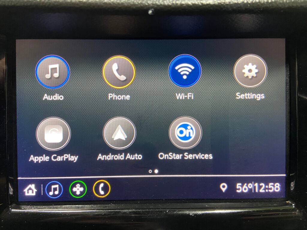 Used 2022 Chevrolet Trax LT w/ LT Convenience Package image 13