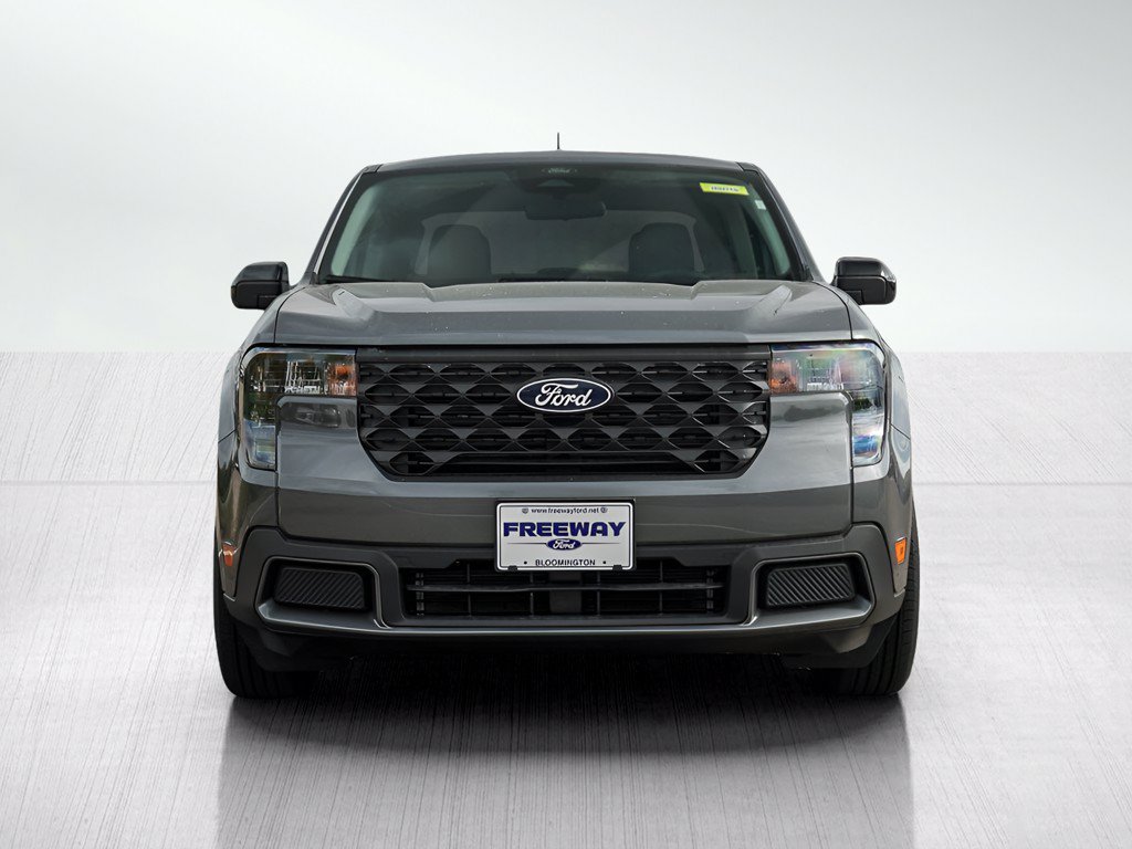 New 2026 Ford Maverick XLT w/ Equipment Group 301A AWD/4WD image 2