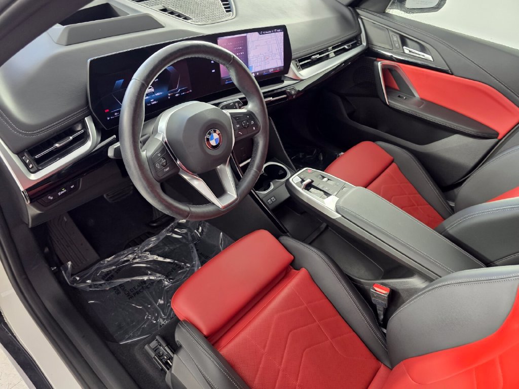 Used 2024 BMW X1 xDrive28i w/ Technology Package AWD/4WD image 10