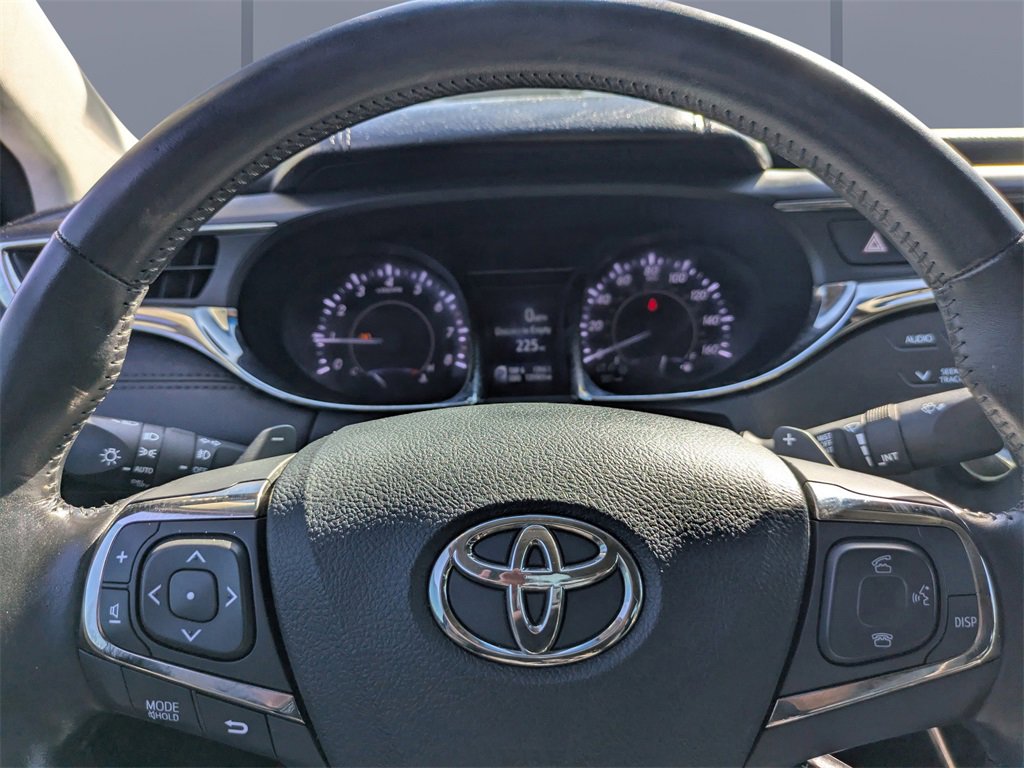 Used 2013 Toyota Avalon XLE image 29