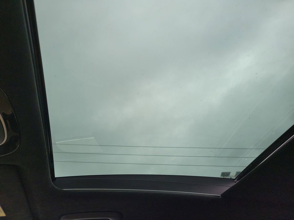 Used 2022 Hyundai Santa Fe Calligraphy image 32