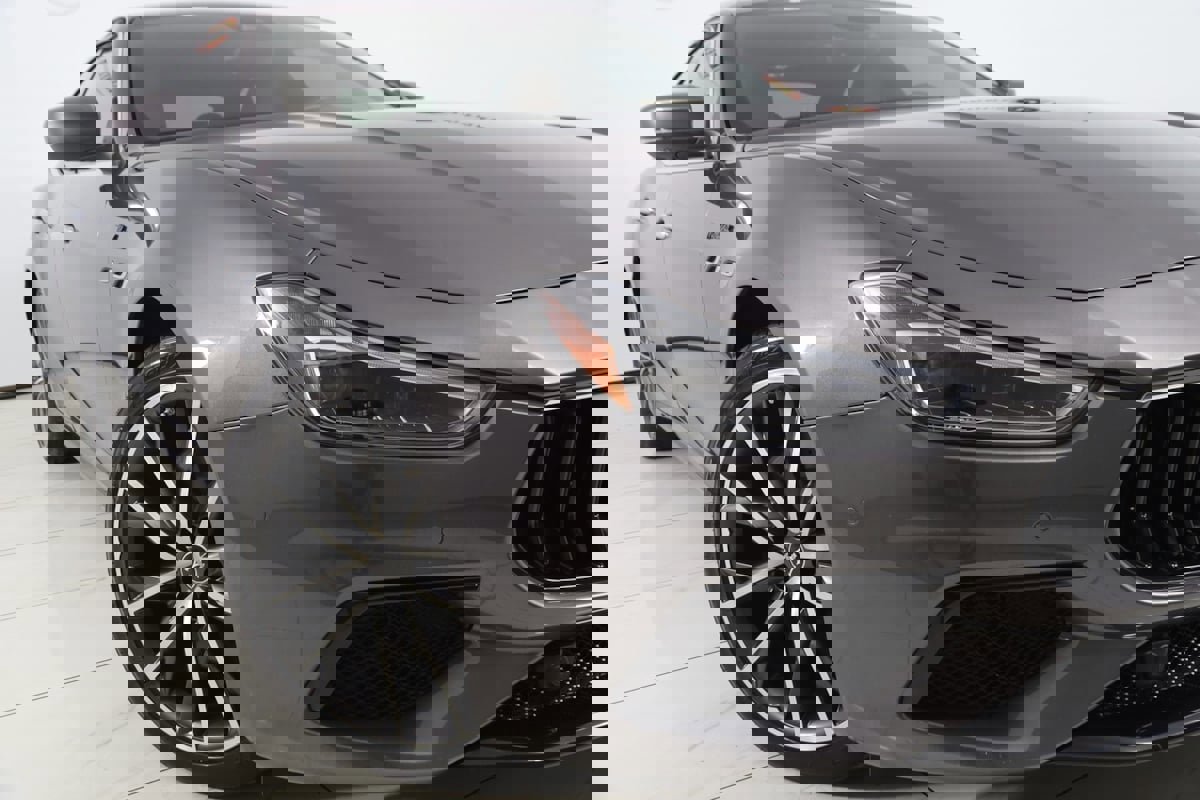 Used 2022 Maserati Ghibli Modena image 19