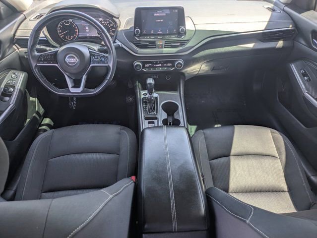 Used 2019 Nissan Altima 2.5 SV image 14